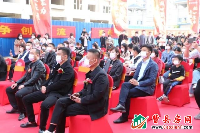 今天，曹县曹州壹号所有在建楼栋实现全部复工！